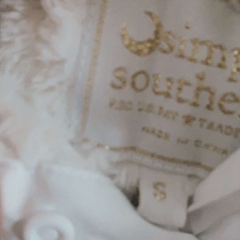 1 size Small Black, 1 size small Cream women’s